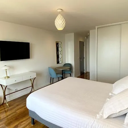 Maison De La Marine 4* 滨海卡涅